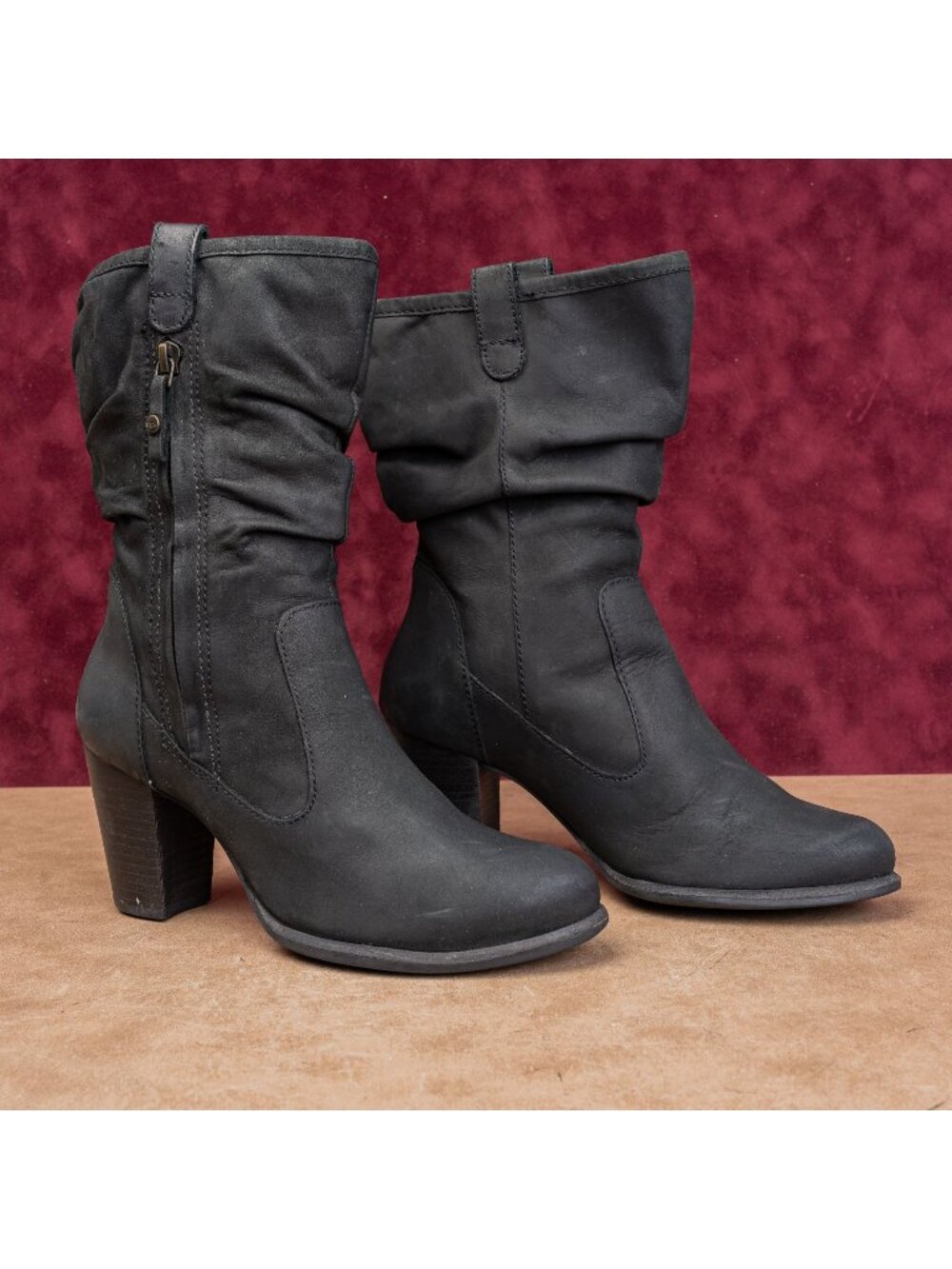 UGG Women Dayton Black Leather Zip Modern Western Pull Tab Mid Boots sz 6.5
